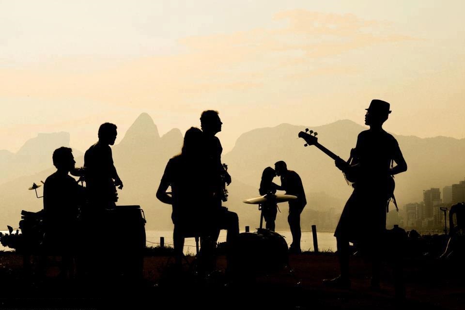 Depois da praia vai ter show no Circo